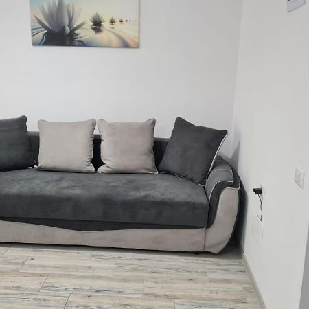 Apartament David Ramnicu Valcea Exterior photo
